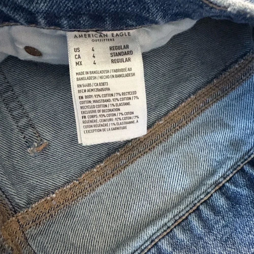 American Eagle Jeans - Picture 2 of 3